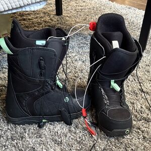 Burton imprint1 mint snowboarding boots